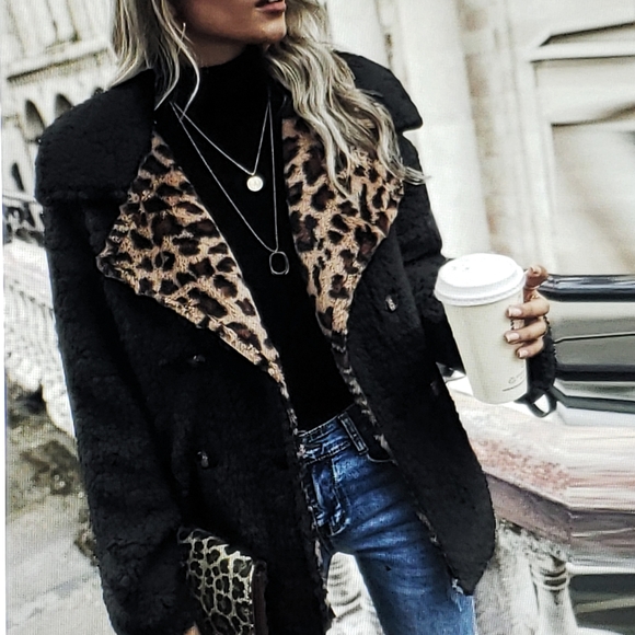 Classy and Sharp Black Lapel Leopard Coat - Picture 2 of 4